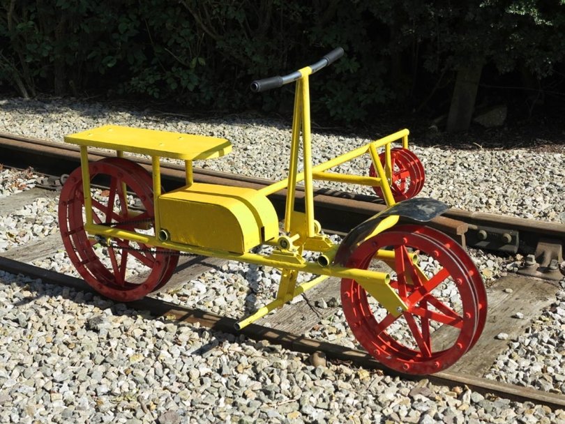 Pedal Power Narrow Gauge railway Photo Gallery