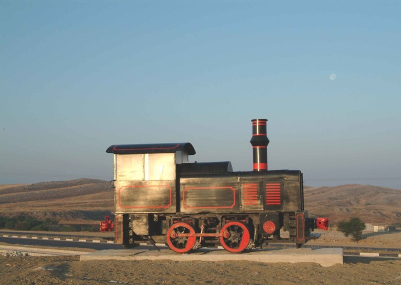 CMC tractor no. 7 Narrow Gauge railway Photo Gallery