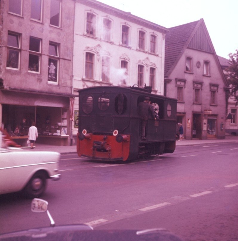 Steam tram