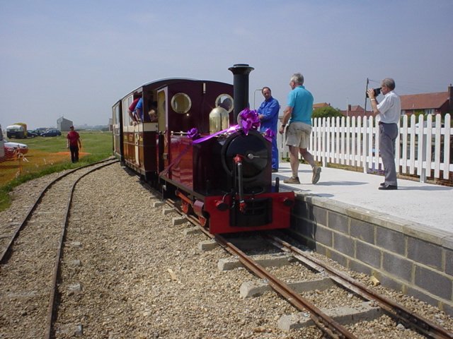 Jack entering the platform at Eastoke Corner.