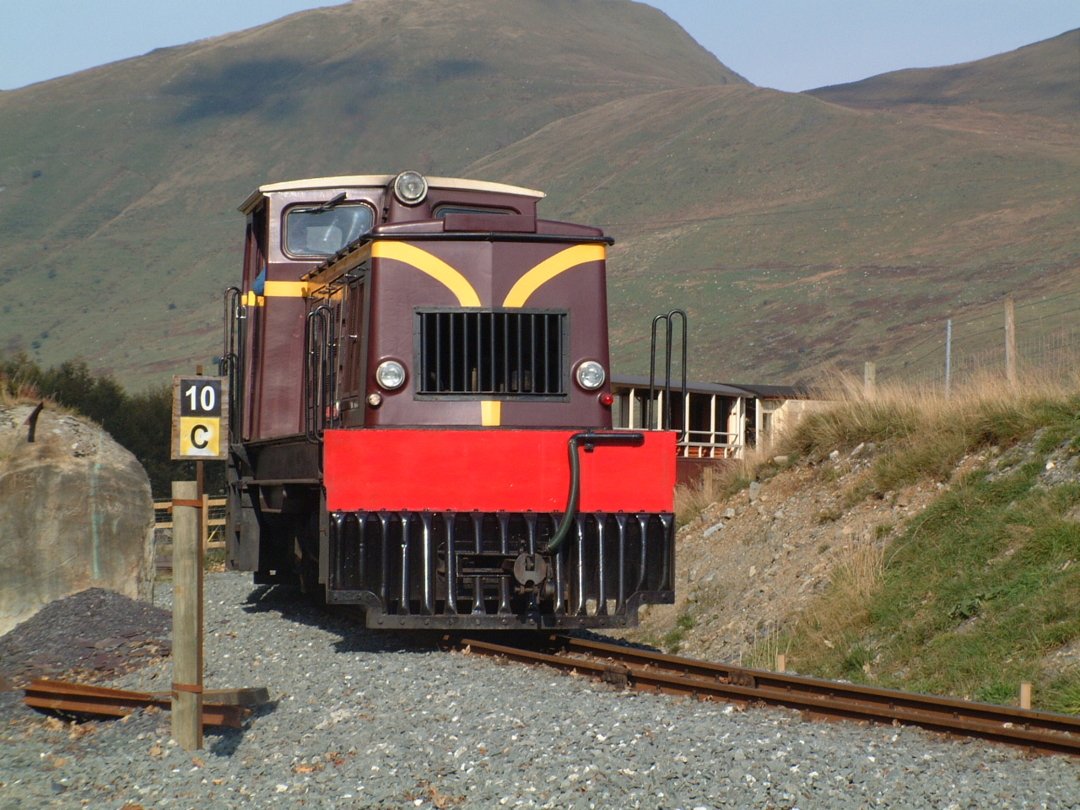 Funky Approaching Rhyd  Ddu