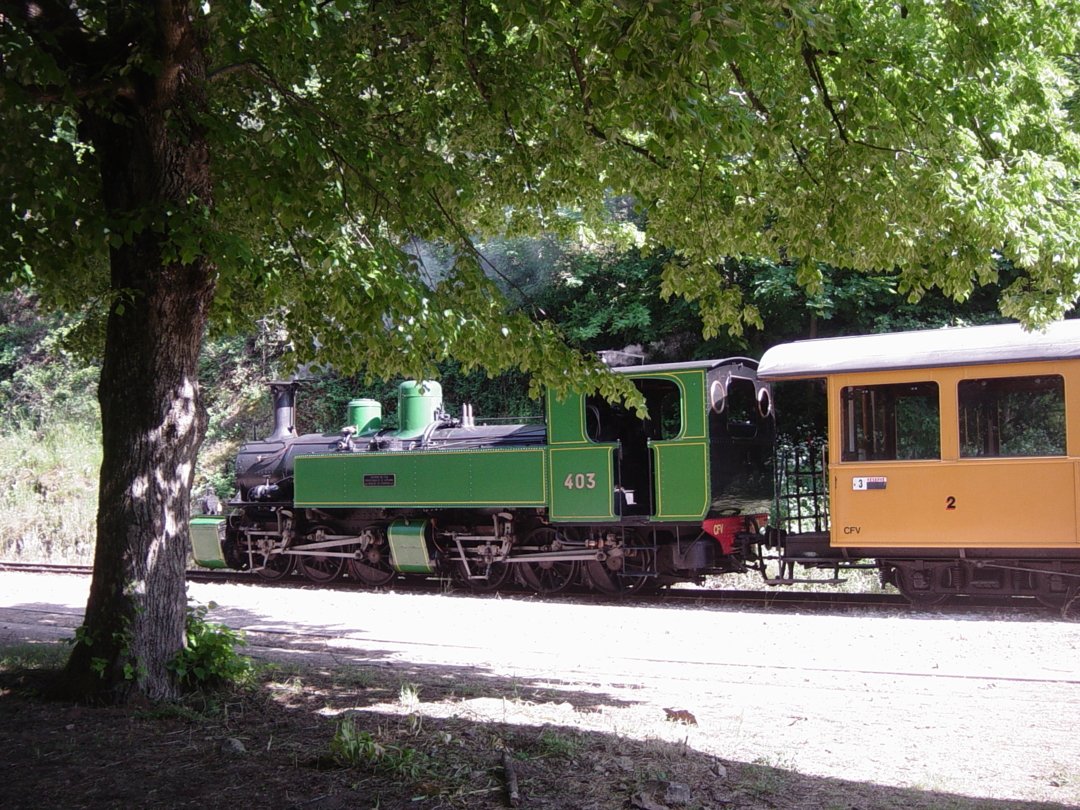 403 Resting down bound at Colombier le Jaune-St Barthelemy le Plaine