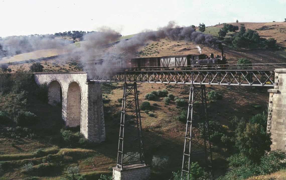 E165 on Romeu viaduct