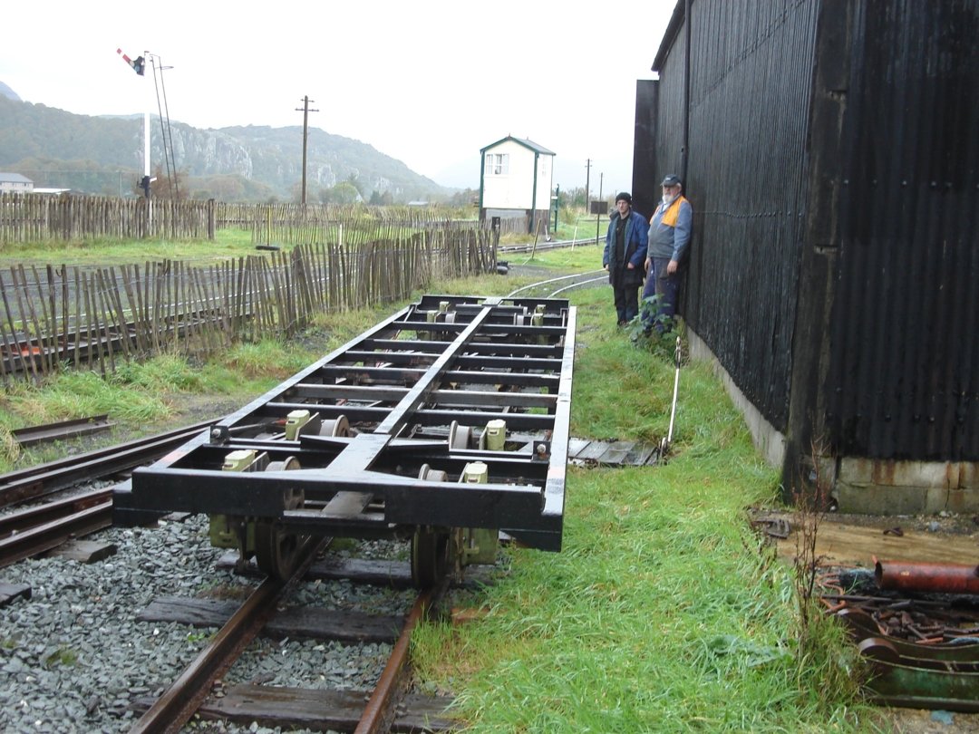 Buffet car chassis