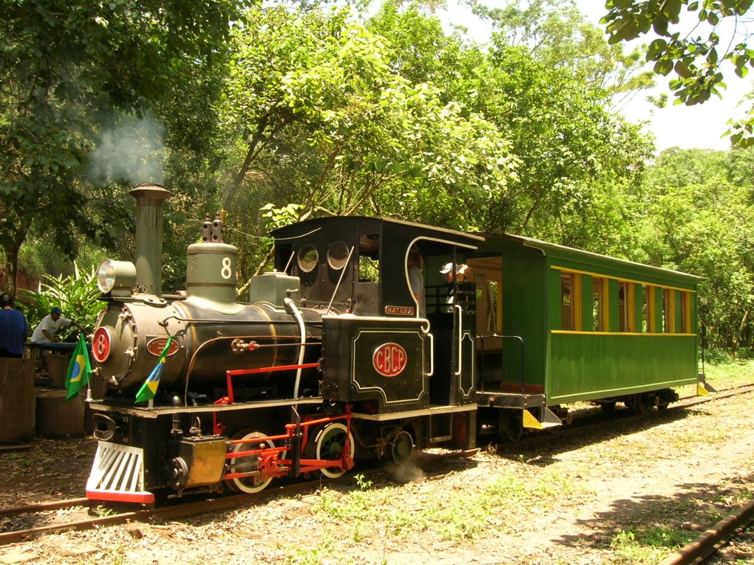 First restored passenger car from Perus-Pirapora Railway