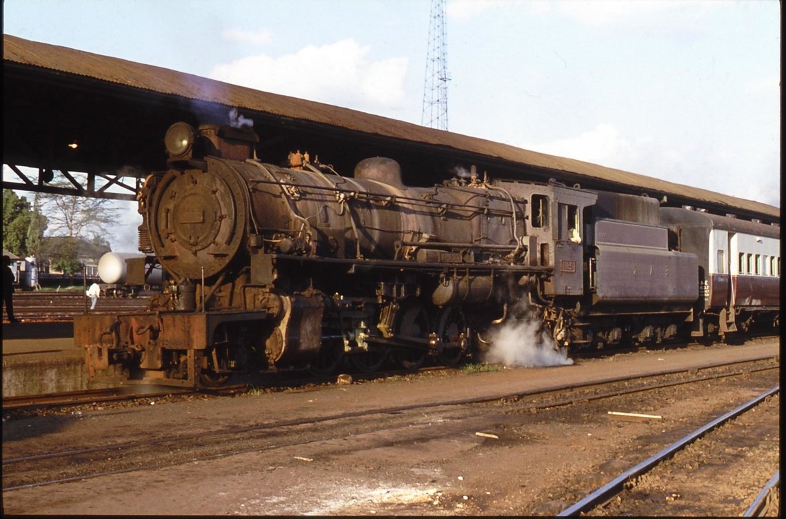 Steam loco at Niarobi station