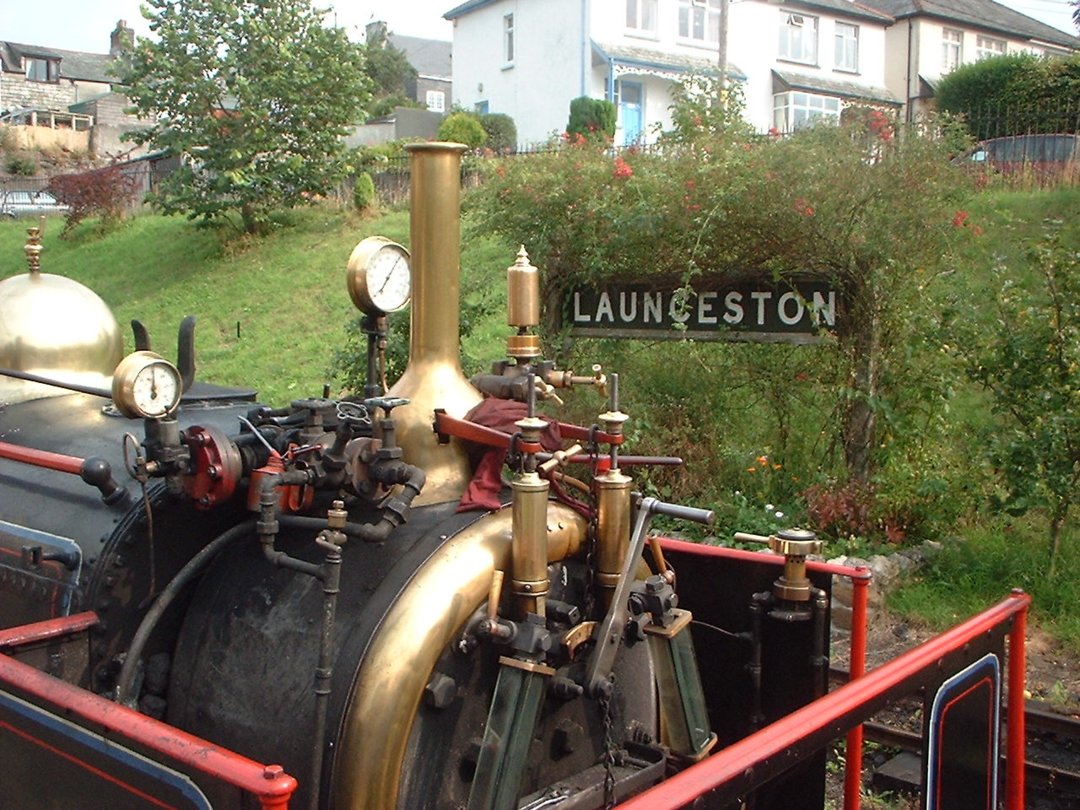 Lilian at Launceston Station.