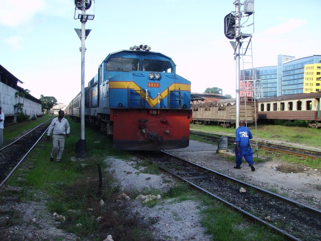 88 Alco Class at DSM station