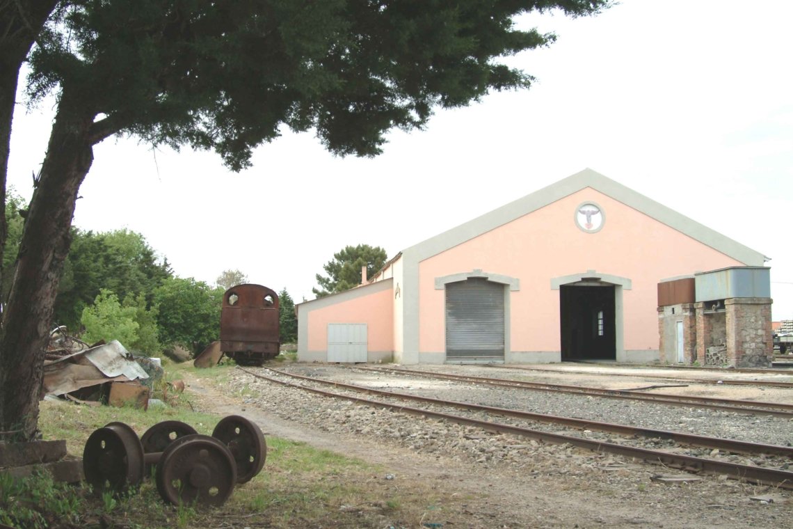 Mandas engine shed