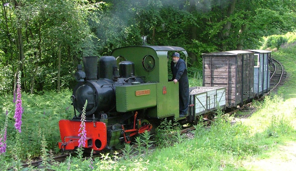 BARBOUILLEUR AT HOLLYCOMBE RAILWAY WEEKEND 2007