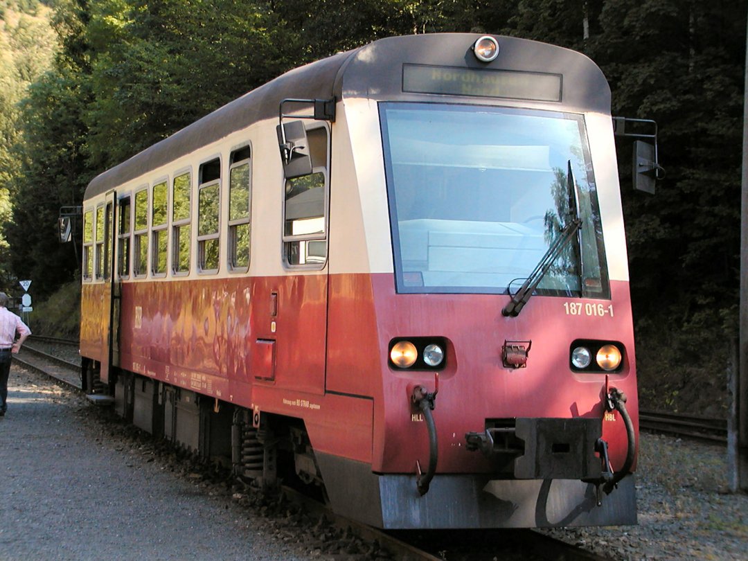 Railcar