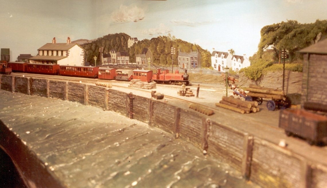 Taliesin Departs Borth-y-Gest for Portmadoc