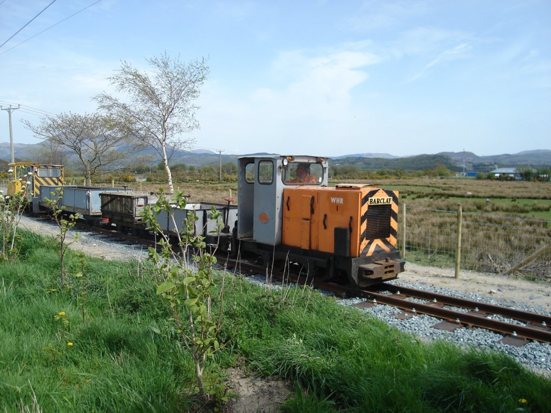 Works train on Harbour Branch