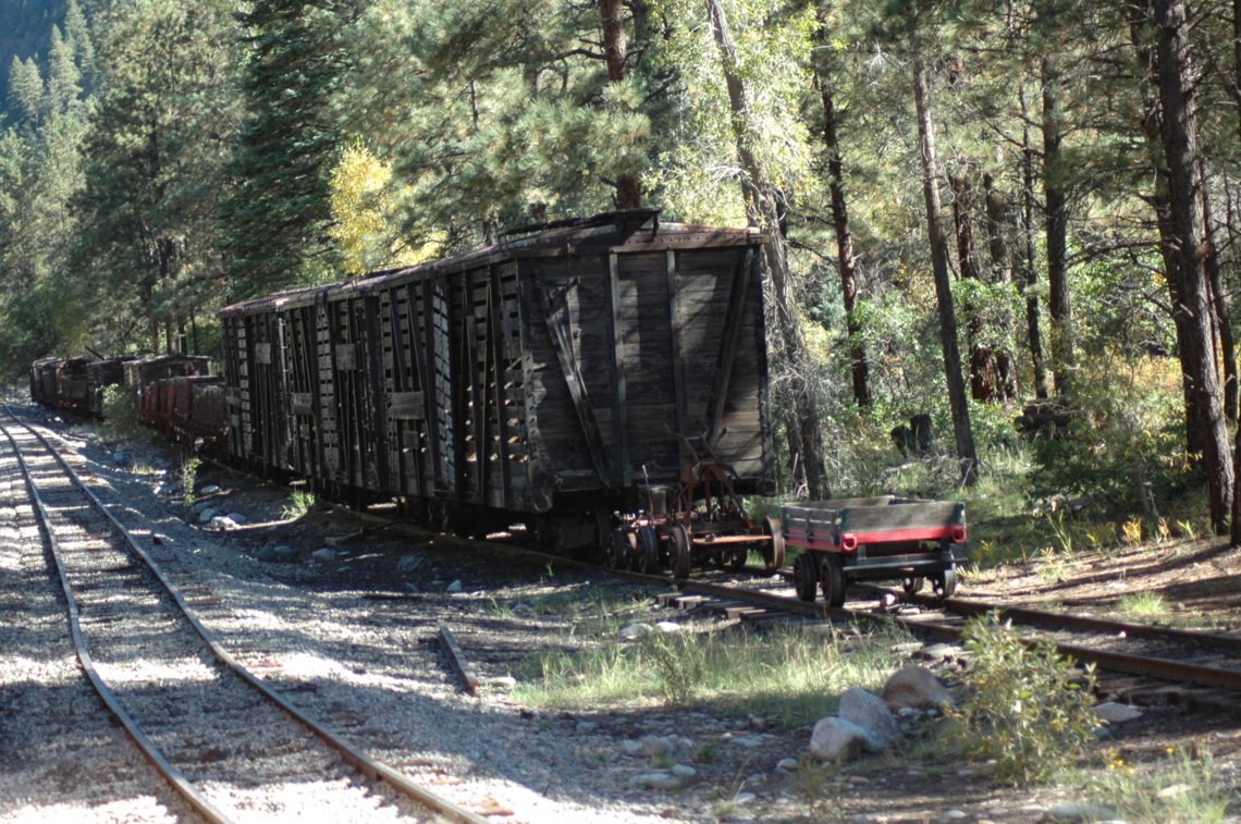 Passing loop heading for Silverton