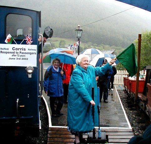 The first passenger train for 72 years !