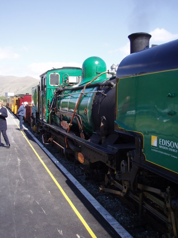 rhyd ddu station