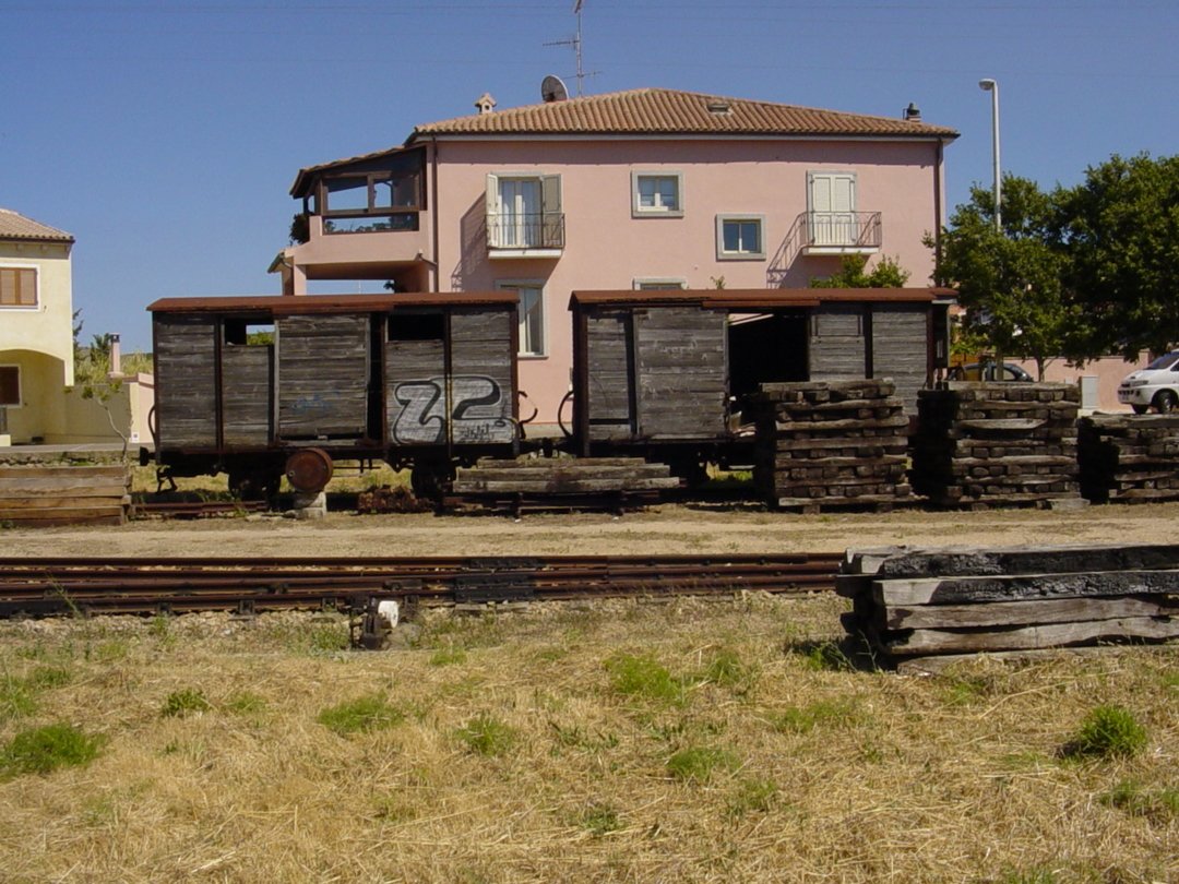 Palau Station, Rolling Stock