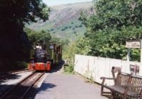 Tom Rolt arrives Nant Gwernol