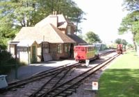 L&B train at Woody Bay